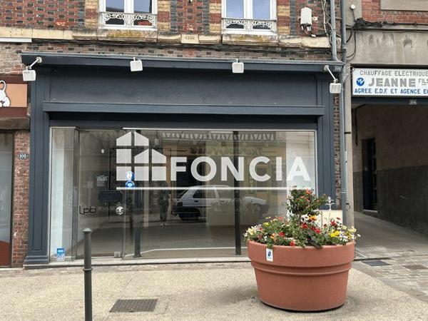 Location Local commercial 3 pièces 83 m² - 106 RUE GRANDE Orbec 14290