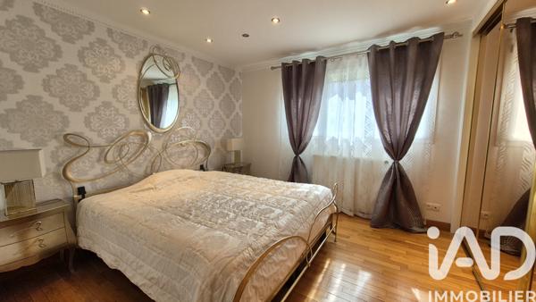Maison à vendre 9 pièces 163 m² Savigny-sur-Orge