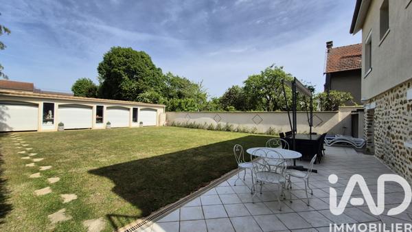 Maison à vendre 9 pièces 163 m² Savigny-sur-Orge