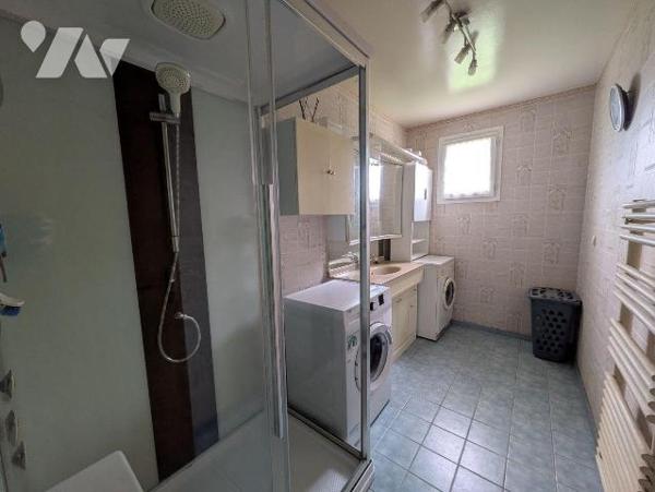 Moëlan-sur-Mer, proche toutes commodités, maison individuelle de plain-pied, composée comme sui...