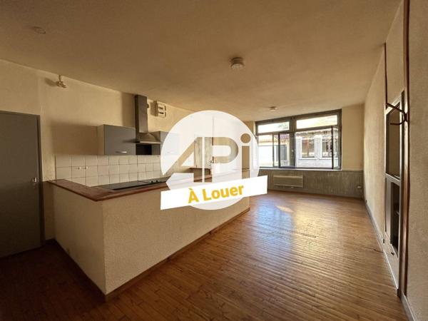 PELUSSIN Centre - T1 bis en rez de chaussée