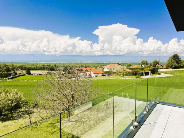 Loisin (74140) Villa contemporaine 2023 avec vue lac Léman, 207 m² habitables et terrasse panoramique