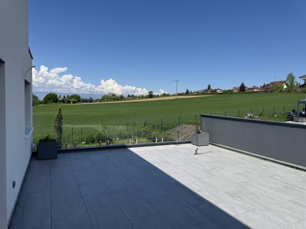 Loisin (74140) Villa contemporaine 2023 avec vue lac Léman, 207 m² habitables et terrasse panoramique