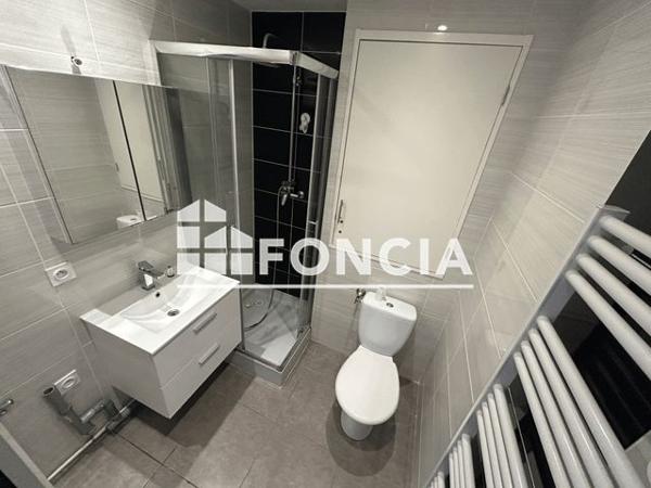 Location Appartement 2 pièces 33.64 m² - 121 RUE LEON JOUHAUX Saint Martin D'heres 38400