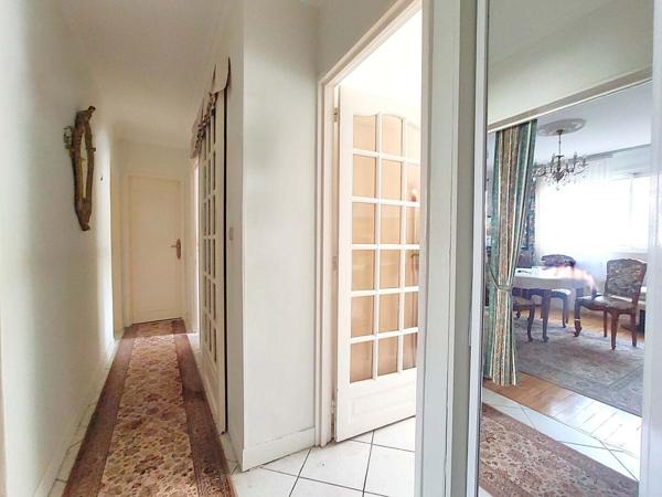 Bel appartement lumineux