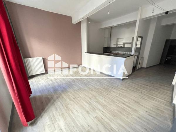 Location Appartement 2 pièces 57.2 m² - 20 GRANDE RUE Valence 26000