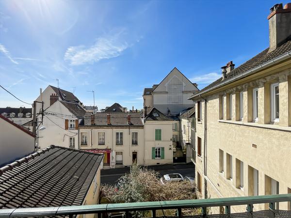 Exclusivité ERA SAINT AMBROISE ? Appartement 3 pièces à vendre à Melun Centre-Ville (77000) ? 64,98 m² ? Dernier étage ? Cave