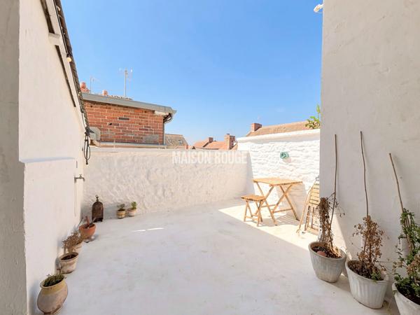 Saint Briac Sur Mer Appartement , hyper centre , au calme avec terrasse Sud