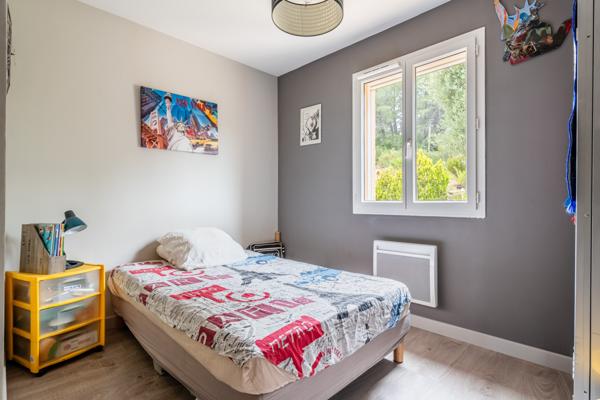 Saint-Cyr-sur-Mer (83270) VILLA DIVISEE EN 2 APPARTEMENTS- 148M2 - PISCINE - JARDIN