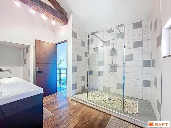 Propriété de charme avec parc, piscine & gîte indépendant