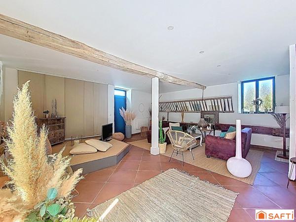 Propriété de charme avec parc, piscine & gîte indépendant