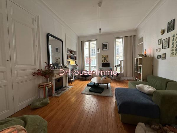 Appartement à louer 3 pièces de 79 m²