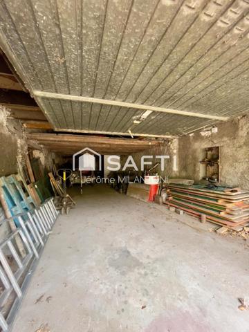 Idéal investisseur, beau potentiel, rénovation à prévoir.