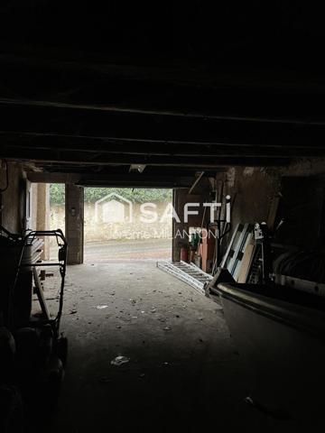 Idéal investisseur, beau potentiel, rénovation à prévoir.