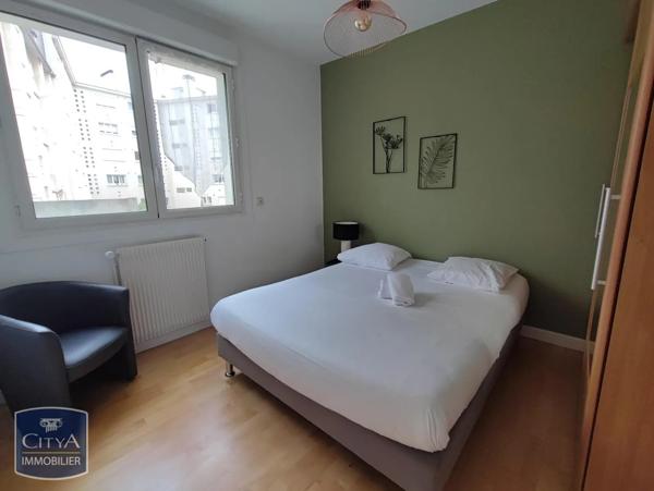 Appartement à louer 3 pièces 65.59m² Limoges (87000)