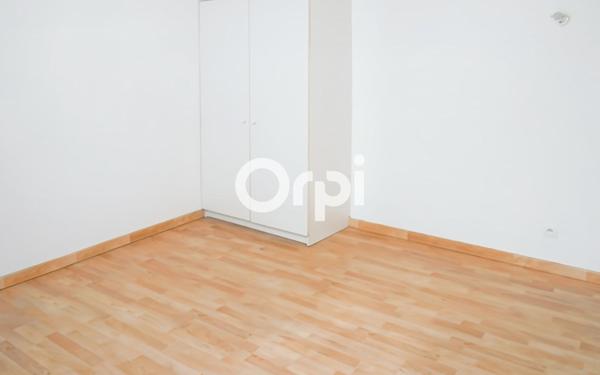 Appartement à louer    4 pièces •  Thurins