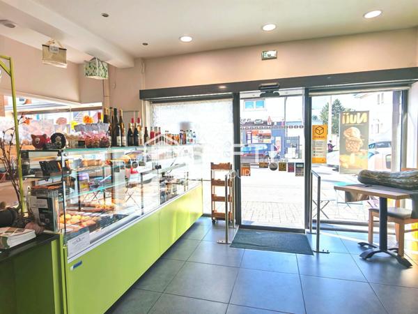 AXE PASSANT - BON POTENTIEL DE DEVELOPPEMENT