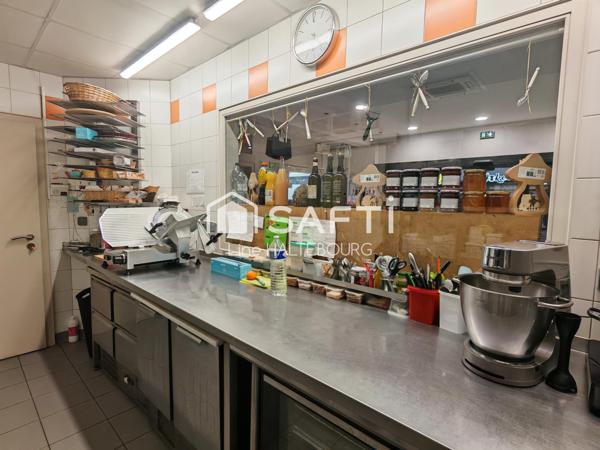 AXE PASSANT - BON POTENTIEL DE DEVELOPPEMENT