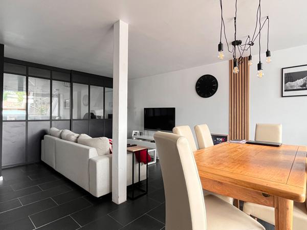 Appartement - 4 pièces - 90 m²