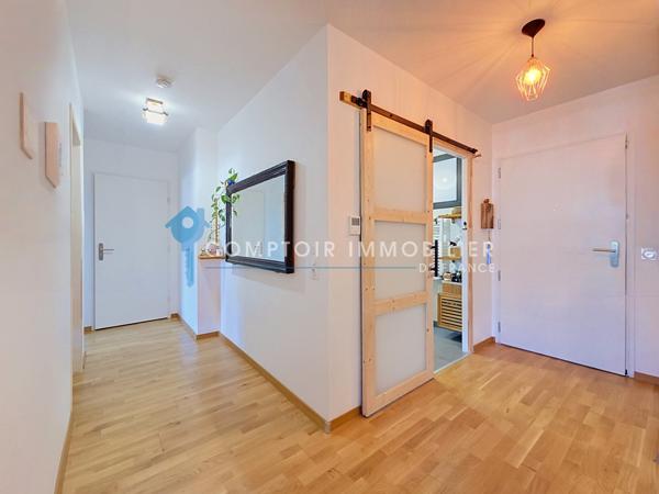 Appartement 3 pièce(s) 2 chambre(s) 63 m²