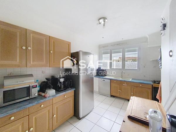 Maison avec appartement indépendant à Saintes