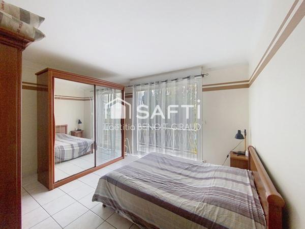 Maison avec appartement indépendant à Saintes