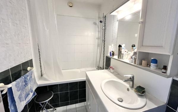 Vente Appartement P4 avec Balcon - garage - cave Mende   