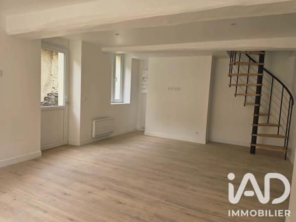 Location maison 3 pièces 65 m² Villevallier