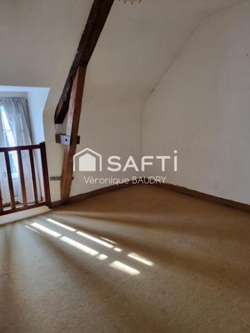 Servon sur Vilaine, belle longère en pierre