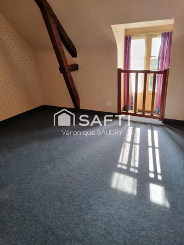 Servon sur Vilaine, belle longère en pierre