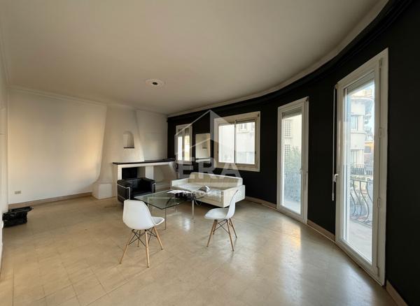 Perpignan Centre : Immeuble de caractère surface totale 375,85 m2 à vendre