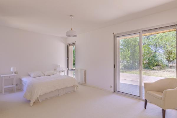 Maison 8 pièce(s) 7 chambre(s) 310 m²
