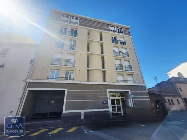 Appartement à louer 2 pièces 50m² Saint-Raphaël (83700)