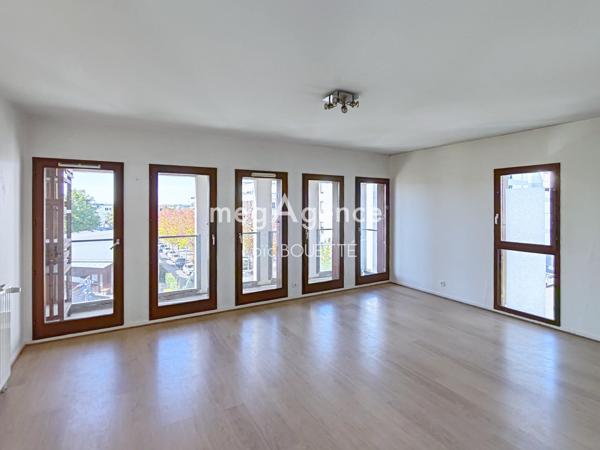 Appartement à SAINT-JACQUES-DE-LA-LANDE, 35136 - 3 pièces 75m²