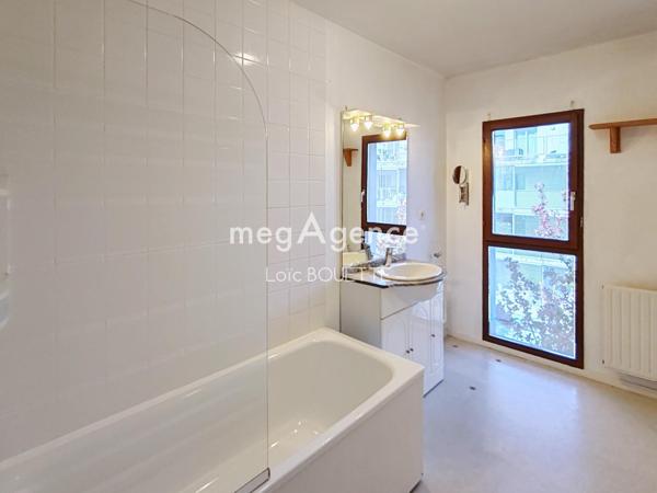 Appartement à SAINT-JACQUES-DE-LA-LANDE, 35136 - 3 pièces 75m²