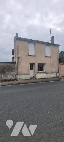 NIORT QUARTIER Ste Pezenne, maison de ville de 55 m² 