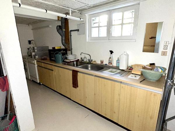 VILLEMANDEUR - AGGLOMERATION MONTARGIS ? Proche écoles & commerces ? SPACIEUX PAVILLON de 140 m2 environ, TERRAIN 1820 m2