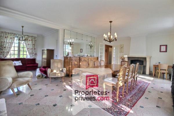 VILLEMANDEUR - AGGLOMERATION MONTARGIS ? Proche écoles & commerces ? SPACIEUX PAVILLON de 140 m2 environ, TERRAIN 1820 m2