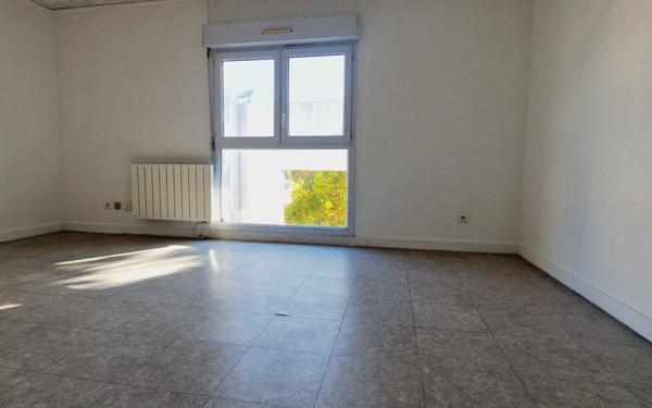 Appartement à vendre    1 pièce • 29,08 m2 La Rochelle