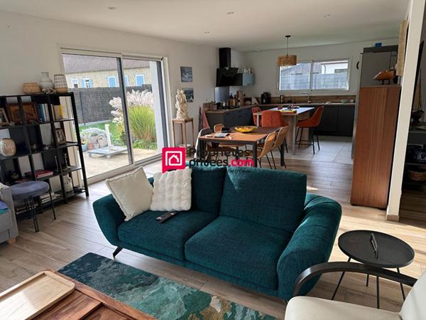 Votre agence "Propriétés-Privees. Com" vous propose :