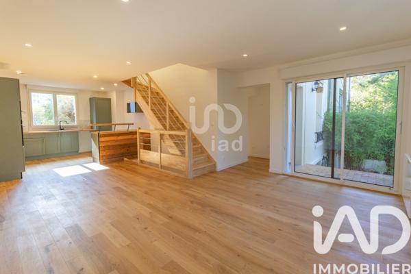 Maison à vendre 13 pièces 216 m² Chatou