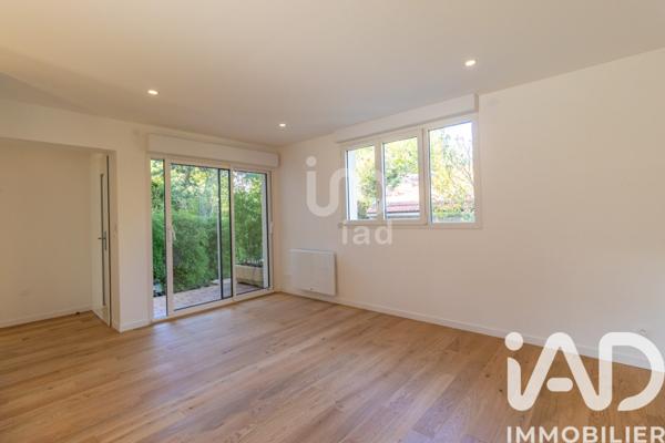 Maison à vendre 13 pièces 216 m² Chatou