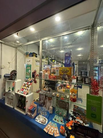 Vente                                                      Fonds de commerce
                        
                     2 pièces                                         à Reims
