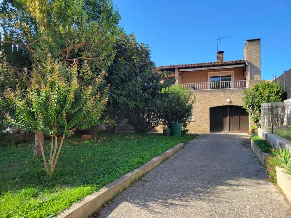 Maison de 89m², avec jardin et garage Montréal (11290)