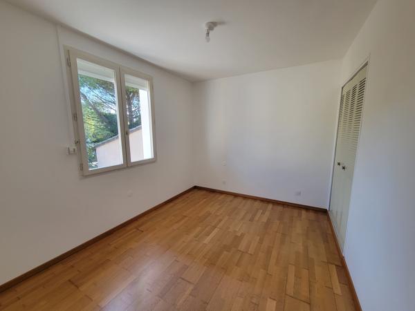 Maison de 89m², avec jardin et garage Montréal (11290)