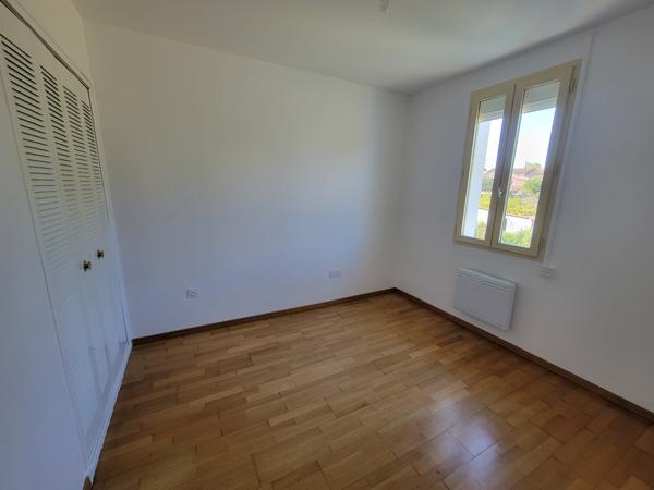 Maison de 89m², avec jardin et garage Montréal (11290)