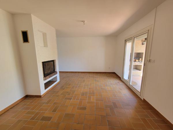 Maison de 89m², avec jardin et garage Montréal (11290)