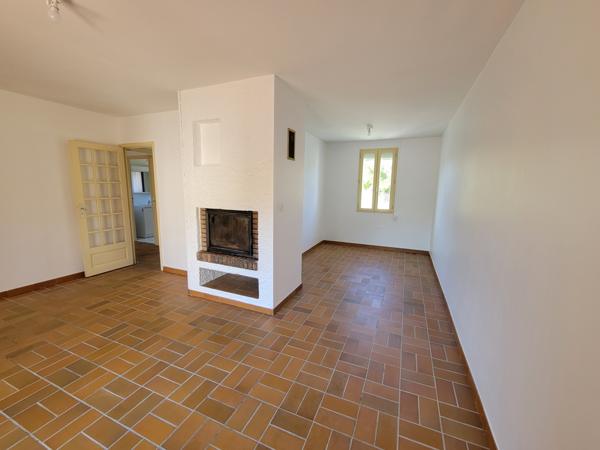 Maison de 89m², avec jardin et garage Montréal (11290)