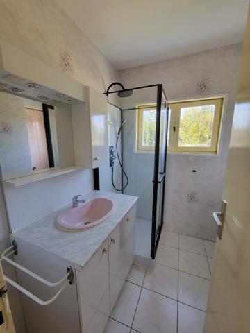 Maison de 89m², avec jardin et garage Montréal (11290)