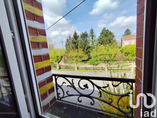 Maison de ville 8 pièces de 130 m² à Hirson (02500)